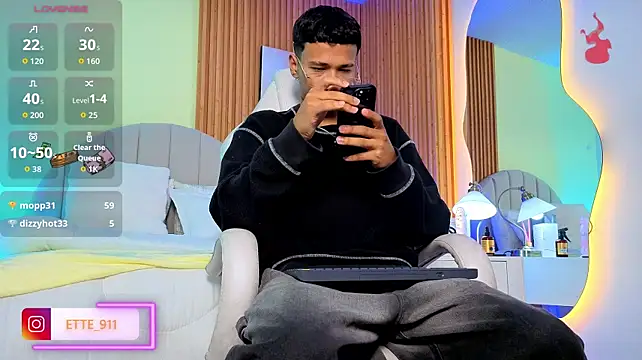 Chat +18 de Ette_Star ao vivo
