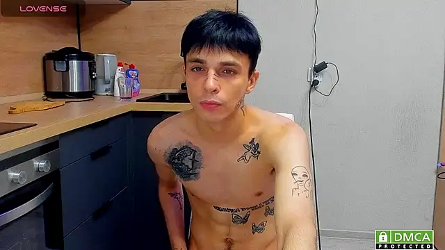 Clark_Day élő XXX-chatje