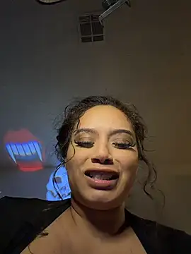 CarmelaAnthonyのライブXXXチャット