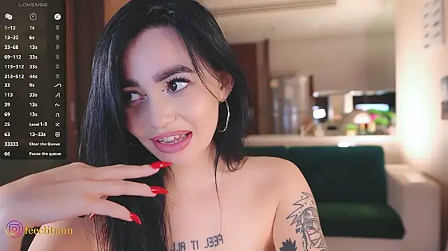 Chat +18 de feelitann ao vivo