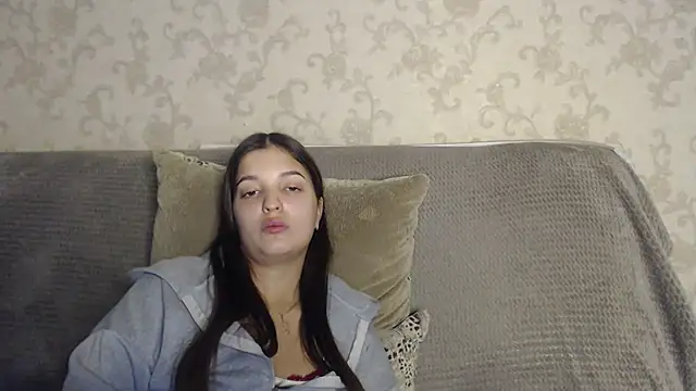 Chat +18 de ChicGirl ao vivo