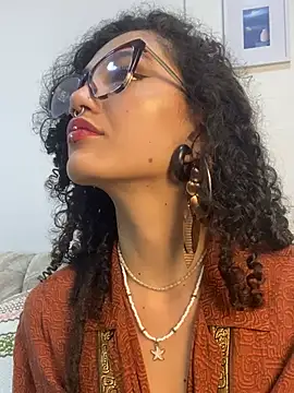 CurlyMeryJane: онлайн-секс-чат