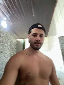 guzzfit élő XXX-chatje