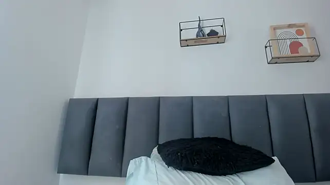 MaraOwen_'s Live XXX Chat