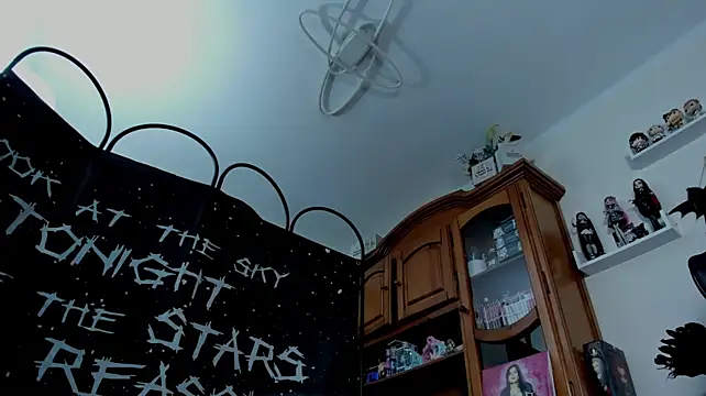 Chat +18 de sakaexxx ao vivo