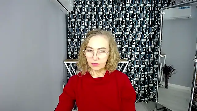 Chat +18 de queen_a_n_i ao vivo