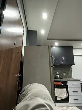 parlaserseri Adlı Modelin Canlı XXX Sohbeti