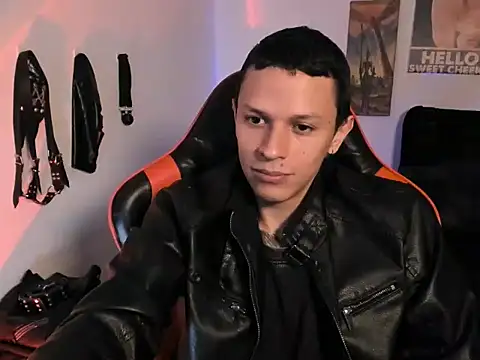 Masterdave7 Live XXX-Chat
