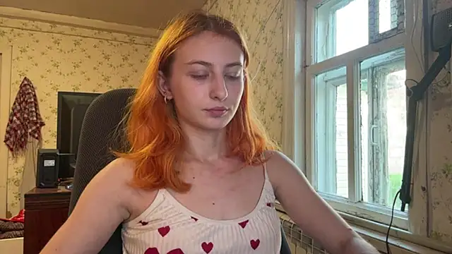 Chatroom XXX en direct de Lisaloveflower