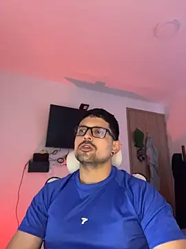 Živý XXX chat TroyeKnight