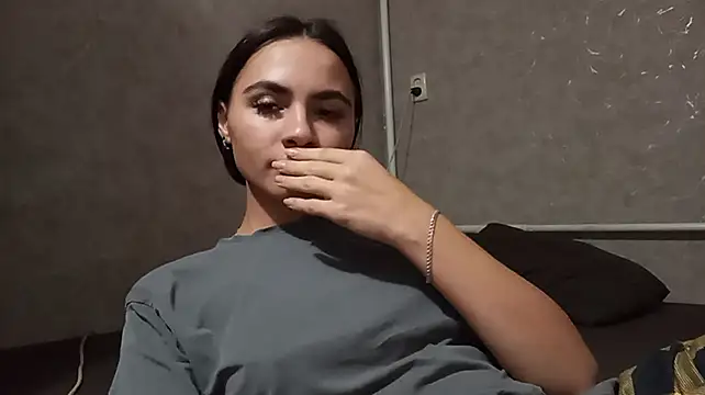 Really_Shy webcam show