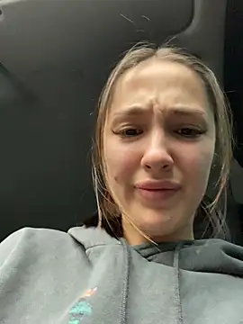 Živý XXX chat NotYourMiss