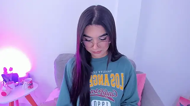 RoseCassie élő XXX-chatje