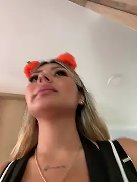 SALOOMEE__ XXX чат на живо