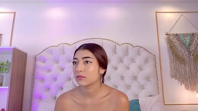 AriaStonne Live XXX-chat