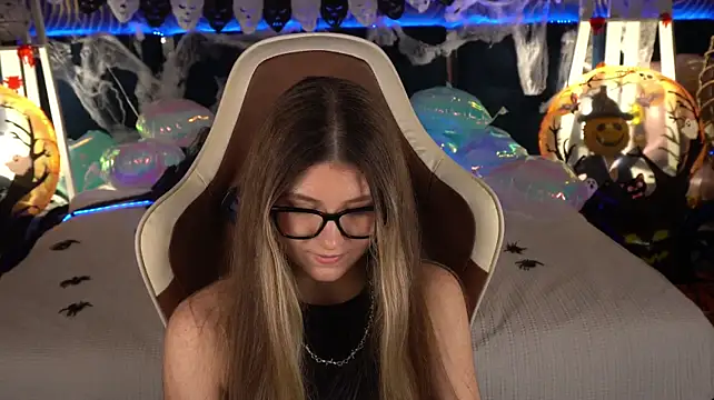 Chat XXX ao vivo de Lissaa_Moon