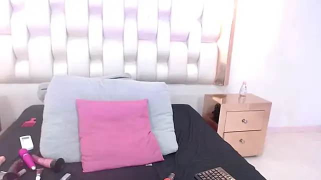 XXX chat uživo modela AprillRoss