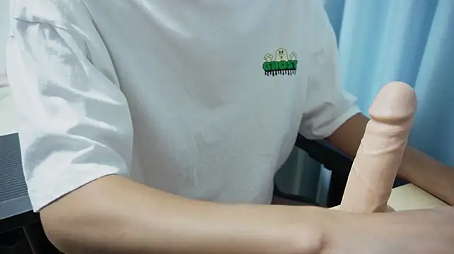 Show modela kengo_jp na web-kameri