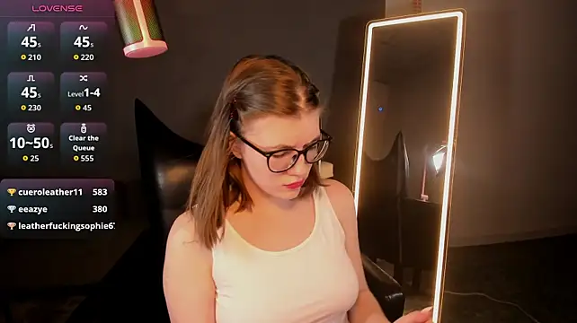 Chatroom XXX en direct de CathyAdams