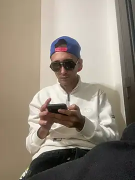 Chat +18 de hakilka2 ao vivo