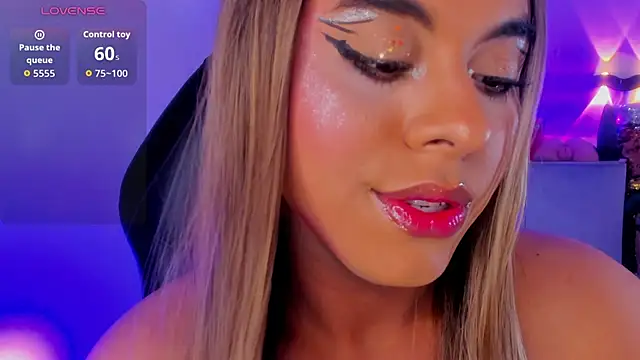 Chat XXX en directo de Emili_Roux