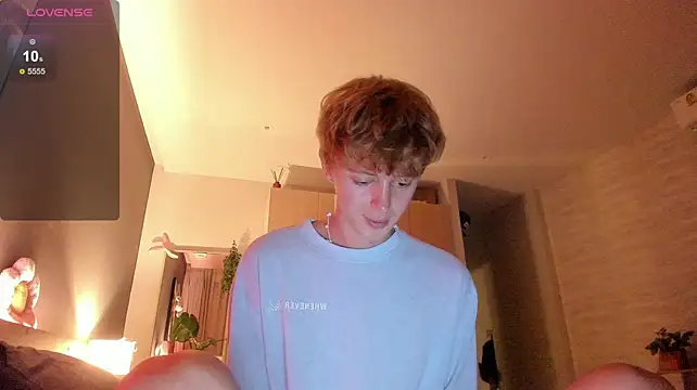 angelAndyy 现场XXX聊天