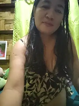 katieforest's Live XXX Chat