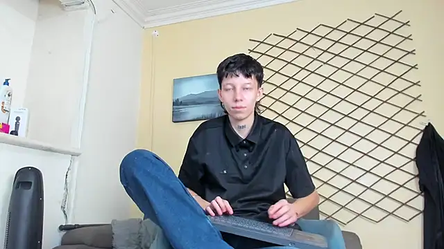 LiamBrown09 Live XXX-Chat