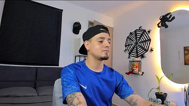 alejandro_calderon1 Obrolan Langsung XXX