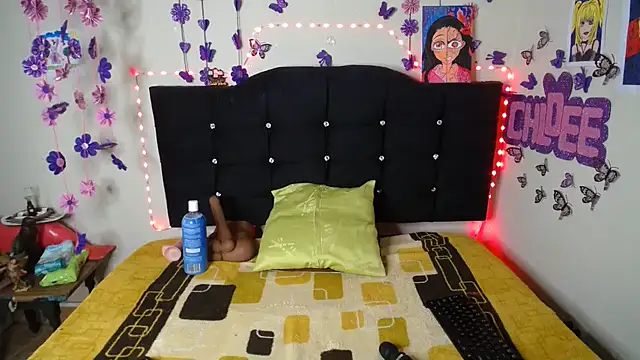 Chat +18 de Candy_chloee ao vivo