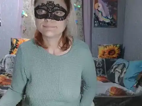 KISS-LINA Adlı Modelin Canlı XXX Sohbeti