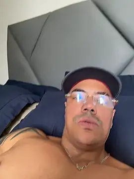 Zed_ferrer live XXX chat