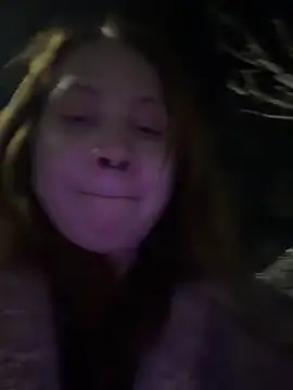 Chat +18 de SlavicCandy ao vivo