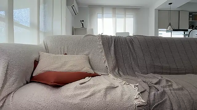 XXX chat uživo modela badboy_one_