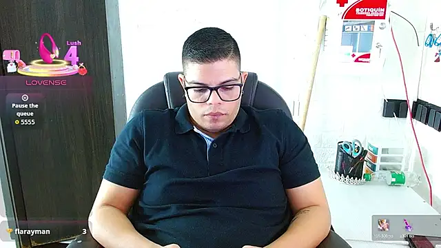 XXX chat uživo modela Realjoel01