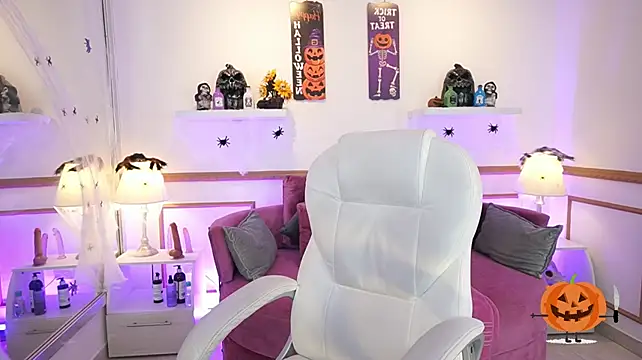 ConnyJenner Live XXX-Chat