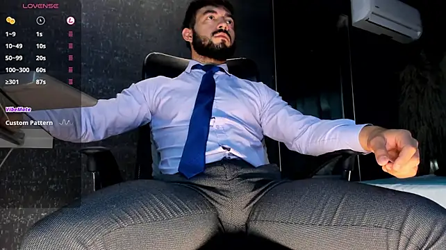 MarkWalker__ Adlı Modelin Canlı XXX Sohbeti