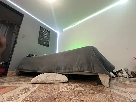 alejo_cute 现场XXX聊天