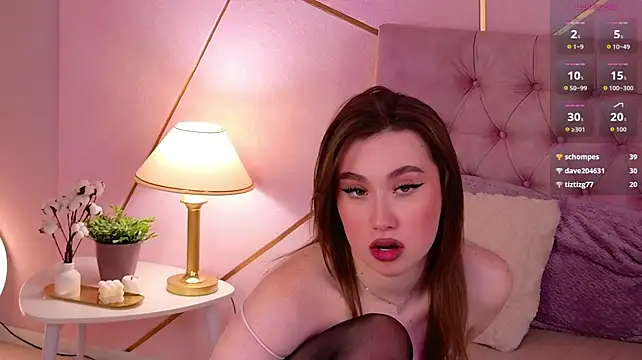 XXX chat uživo modela Julia_Logan