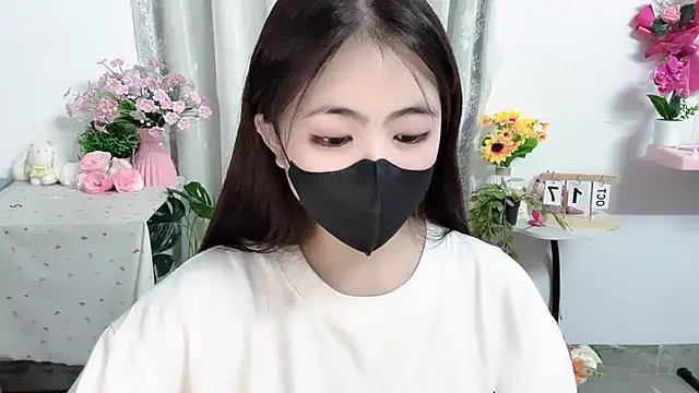 MIJ-Uwuu Live XXX-chat
