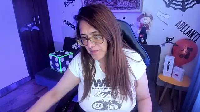 Ivette_Shaira's Live XXX Chat