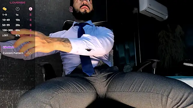 Chat XXX ao vivo de MarkWalker__