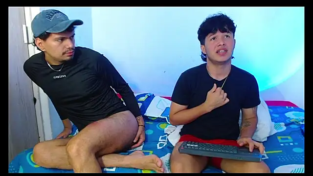 Show Webcam de Duolatinhot69