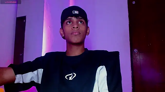 Chat XXX ao vivo de tommy_joyer_
