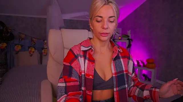 Czat XXX na żywo – BellaRayyy