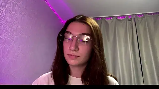 Chat +18 de ManyMaron ao vivo