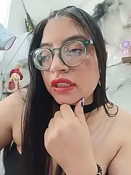 SOFI__10 লাইভ XXX চ্যাট