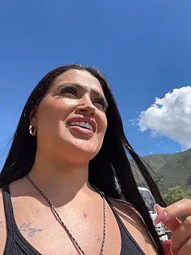 Онлайн чат XXX Sara_fun