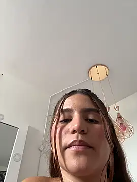 ViankaRose Chat XXX in diretta