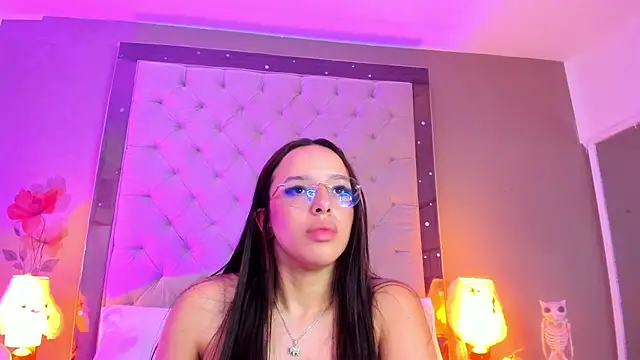 ValkyriaSteel Chat XXX in diretta